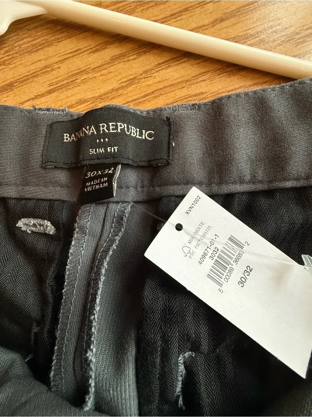 Banana Republic Men's Flat-Front Dress Pants in Slate Gray 30x32 NWT